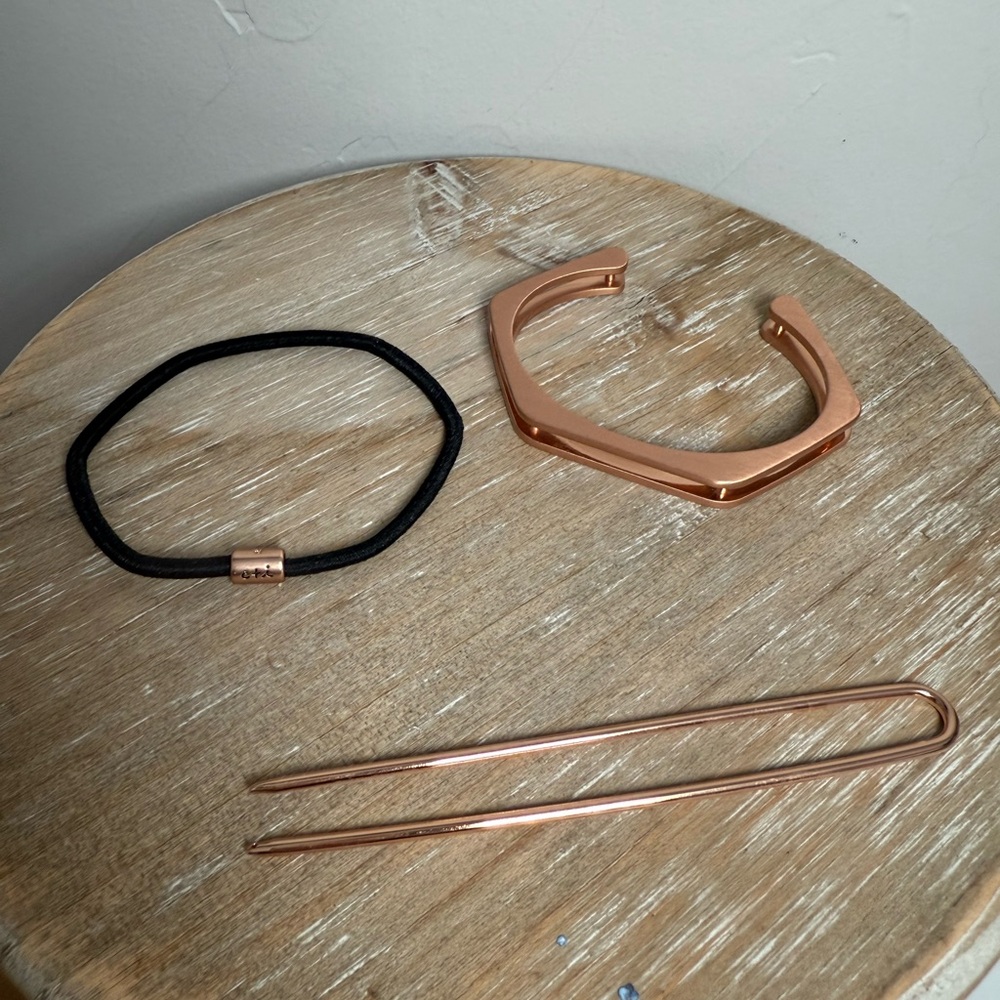 Chloe + Isabel x Jen Atkin Rose Gold Hair Cuff & Pin Set NIB - Picture 2 of 7